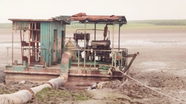 চলতি বোরো মৌসুমে পানির তীব্র সঙ্কট : কৃষকেরা হতাশায়